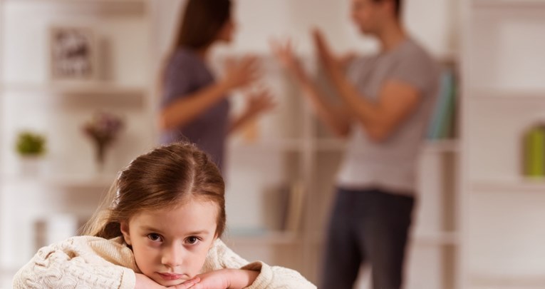 Pet vrsta svađa kroz koje prolaze svi novi roditelji